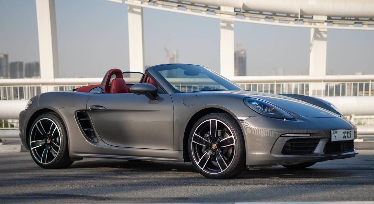 Porsche 718 Boxster — 1