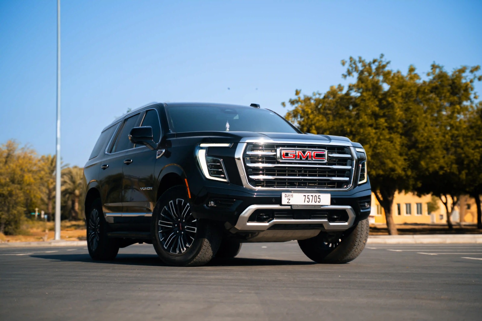 GMC Yukon Denali — 1
