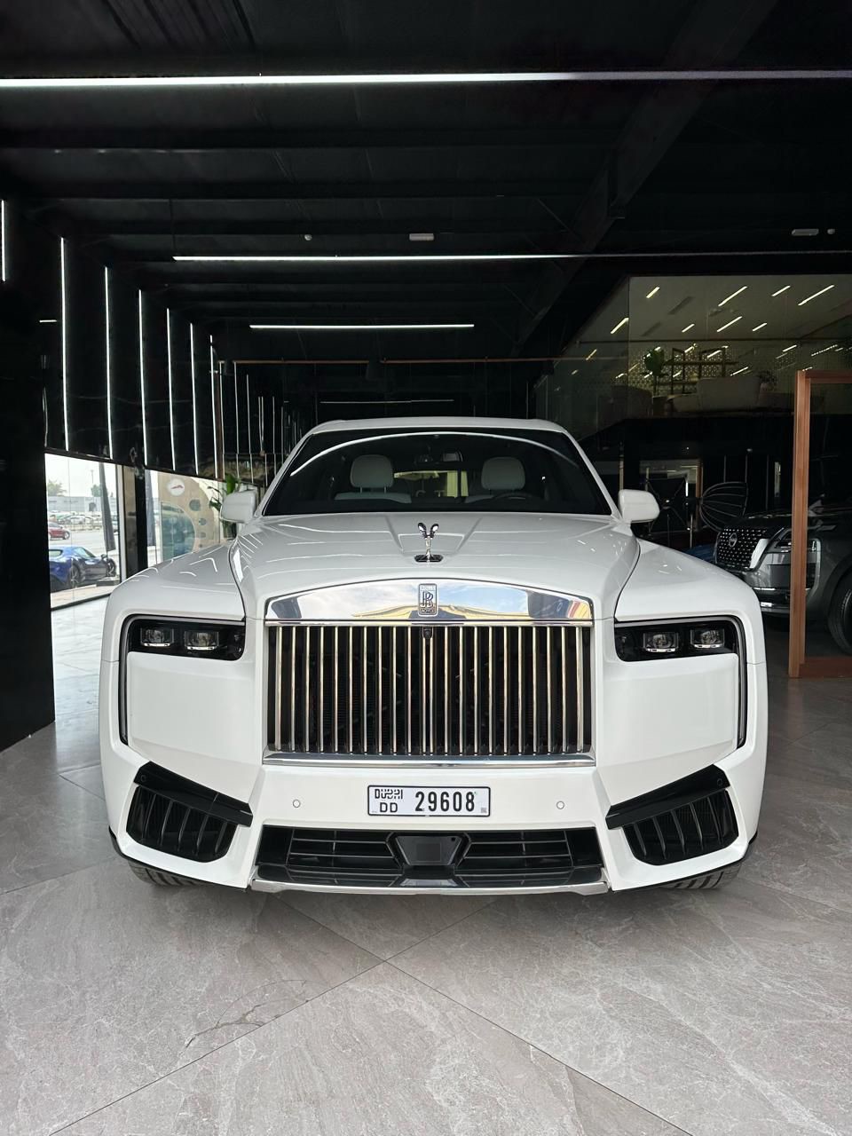 Rolls Royce Cullinan — 1