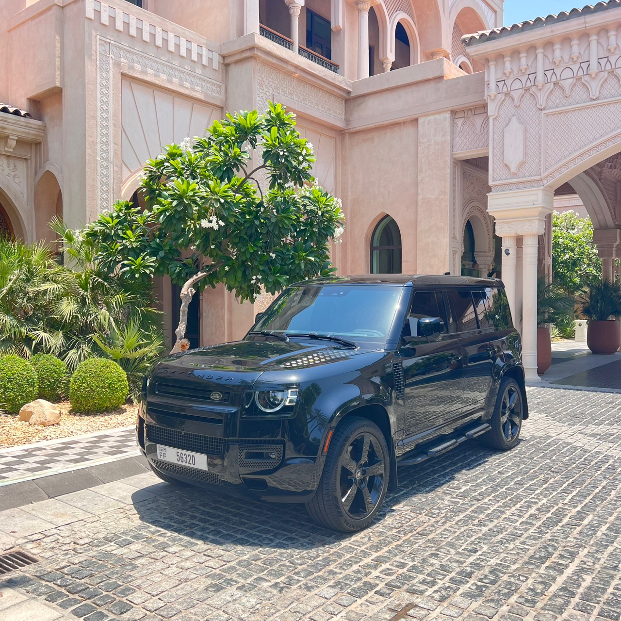 Defender 110 / V8 — 1
