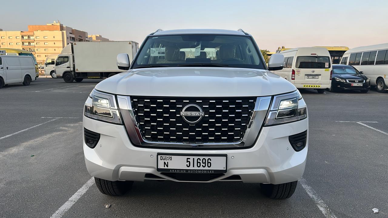 Nissan Patrol — 1